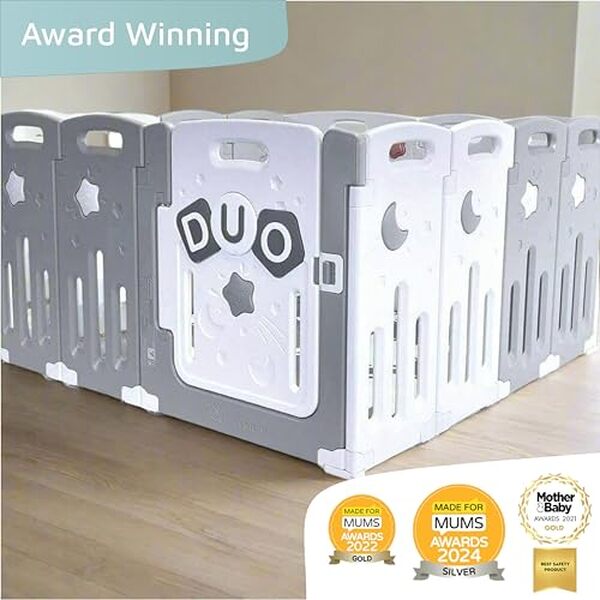 Un test complet du parc bébé Venture All Stars DUO Lite : alliez sécurité et plaisir dans l'espace de jeu de votre enfant.