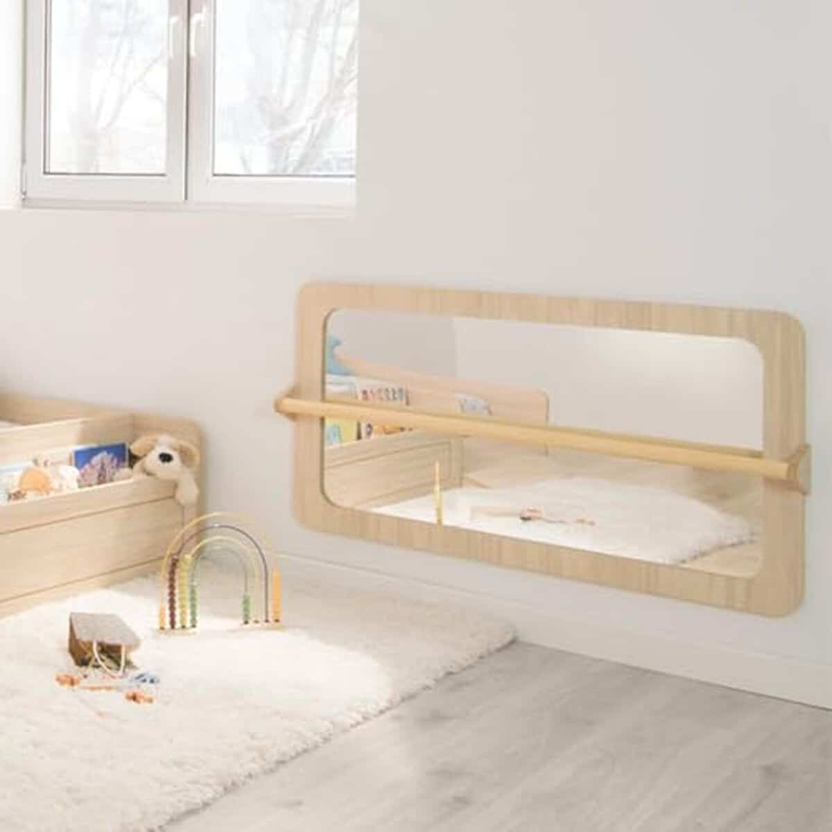 Avis : miroir Montessori évolutif Bainba bouleau enfant