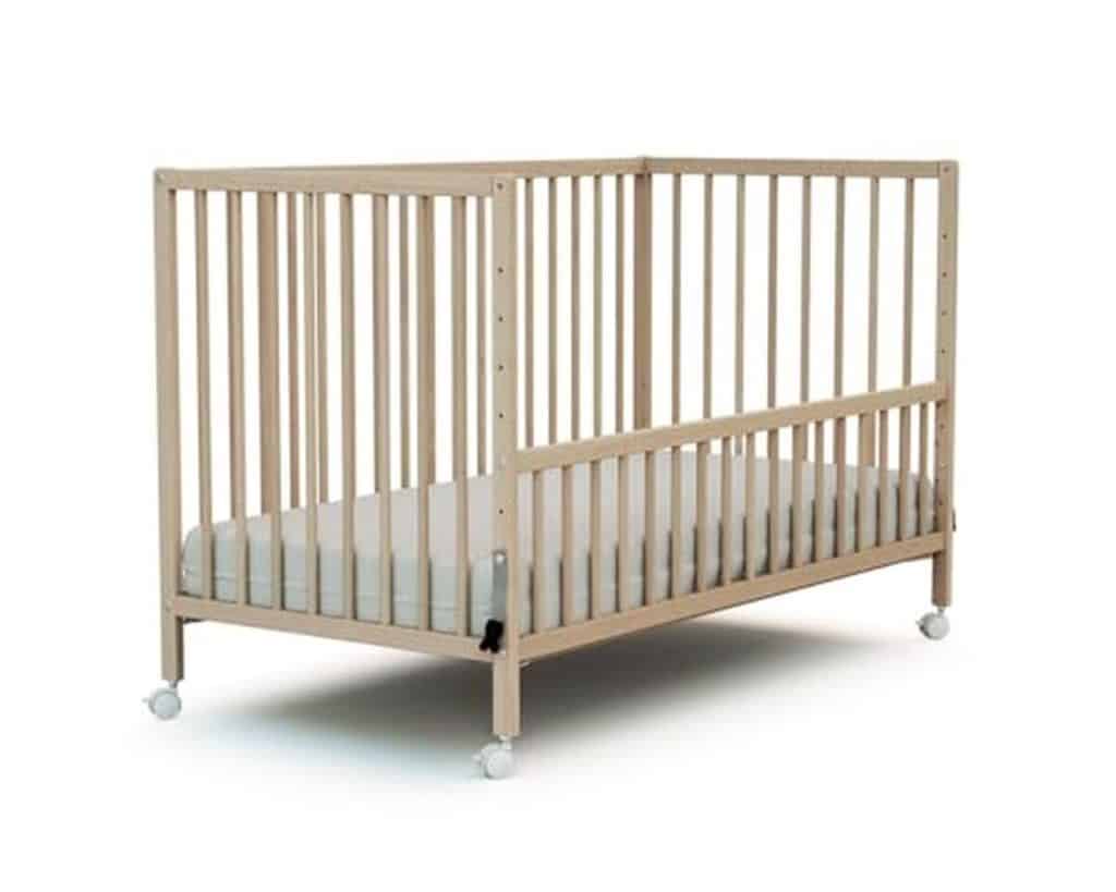 Test du lit bébé cododo LIO de Webaby : confort et praticité en bois massif